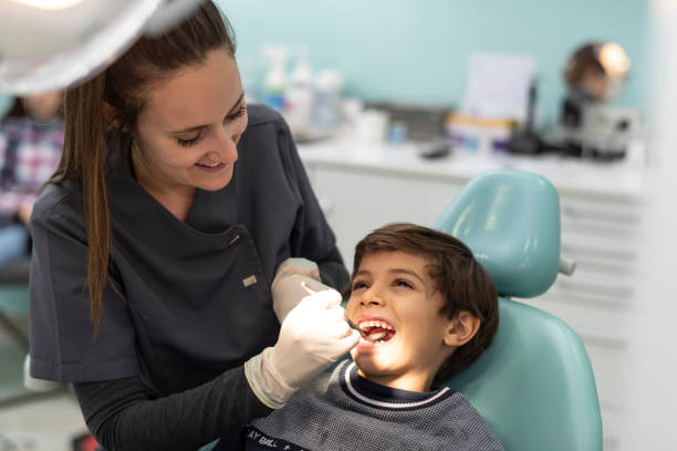 Best Mobile Emergency Dentist in Hollywood Park, TX